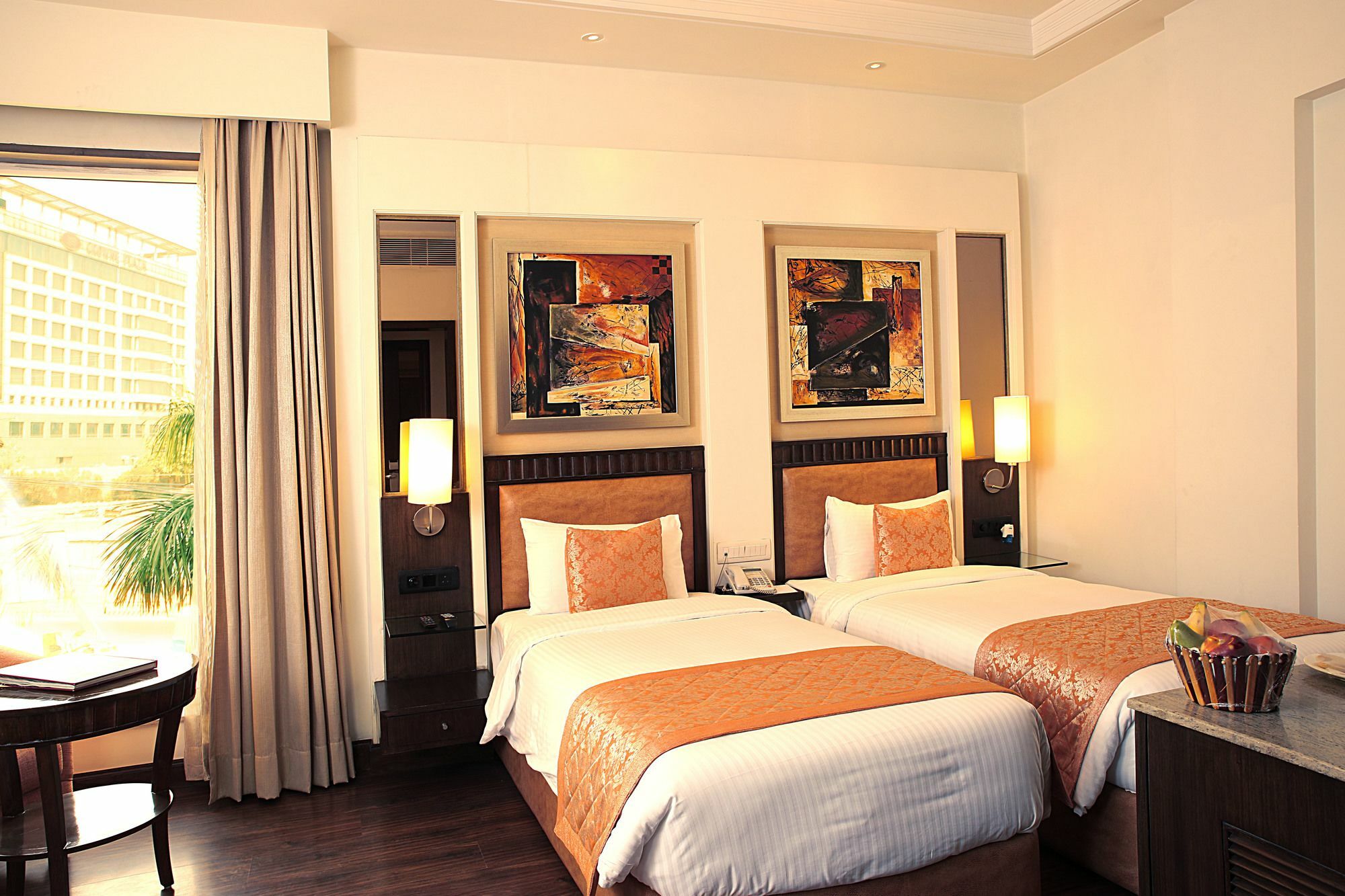 Inde Hotel Signature Tower Гургаон Екстериор снимка