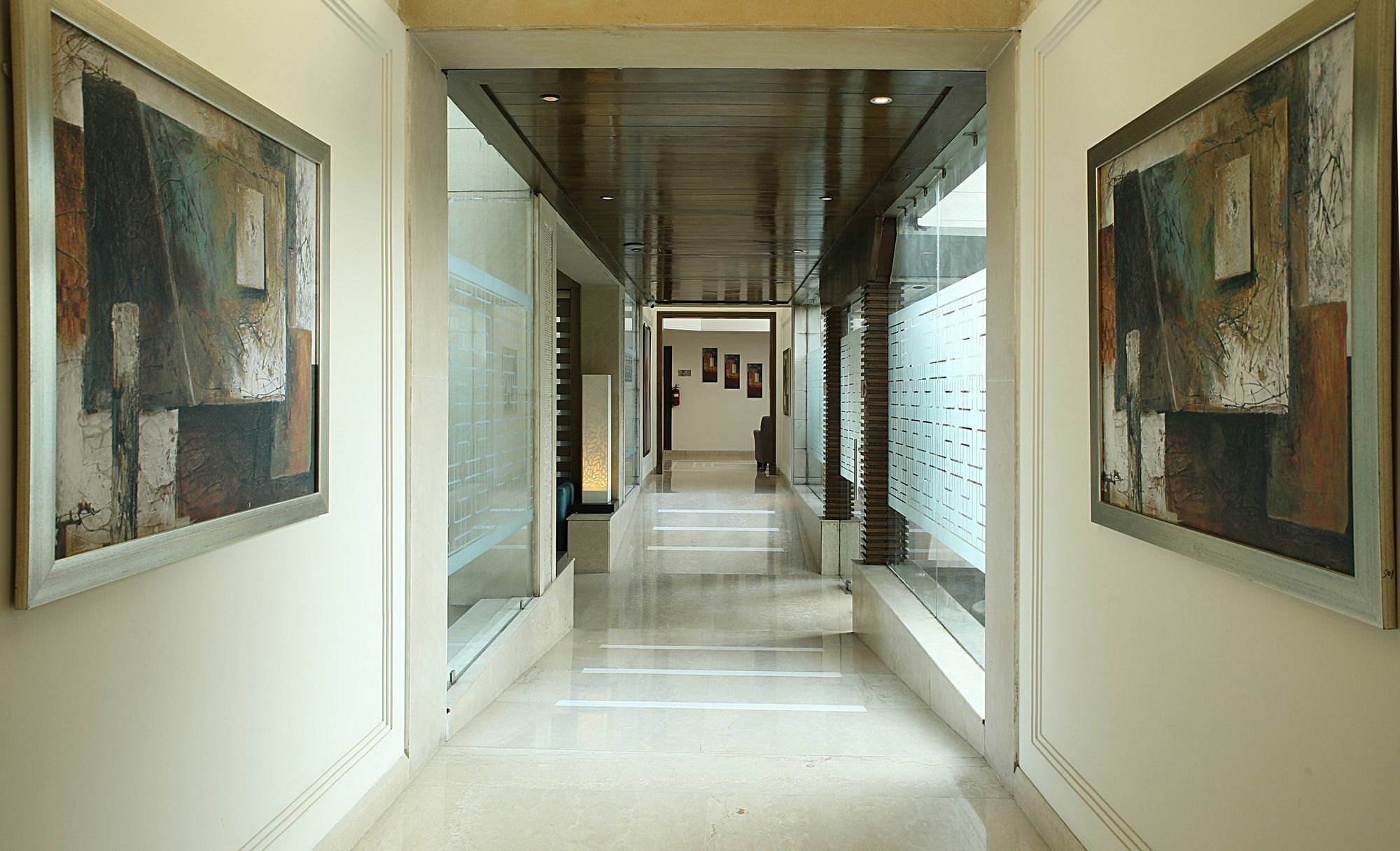 Inde Hotel Signature Tower Гургаон Екстериор снимка