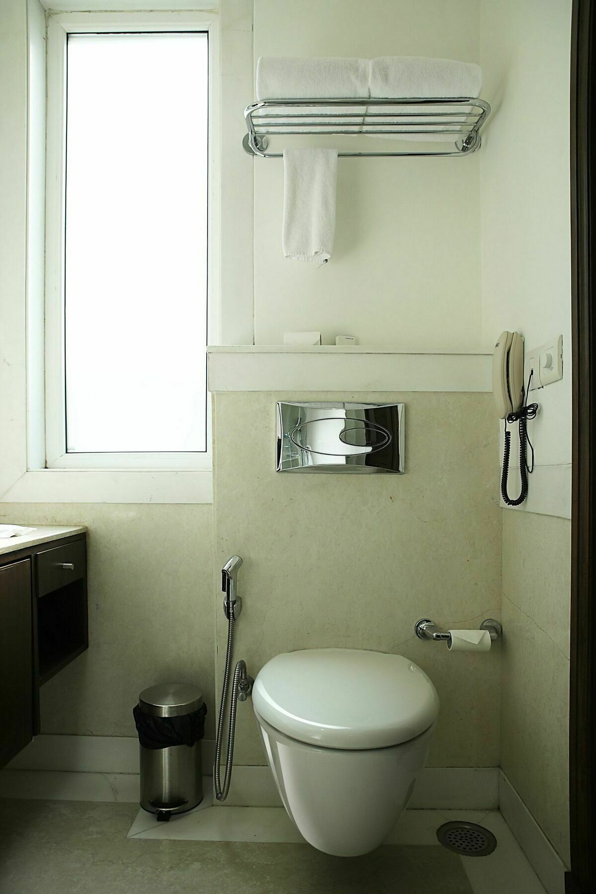Inde Hotel Signature Tower Гургаон Екстериор снимка
